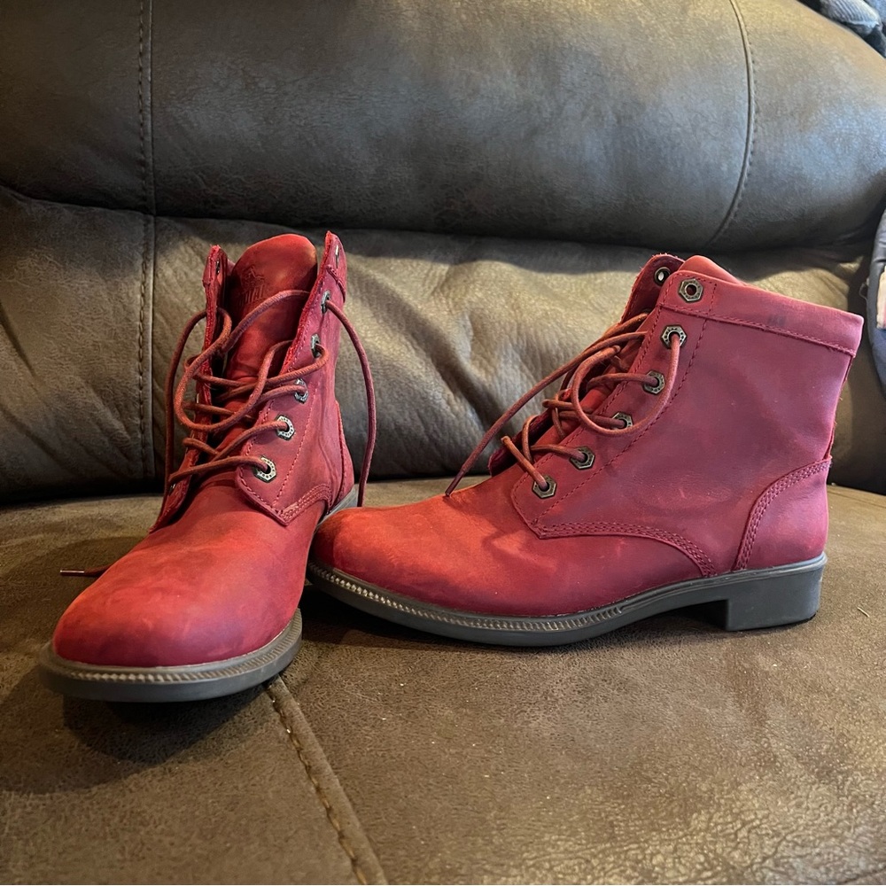 Red Kodiak Waterproof Boots